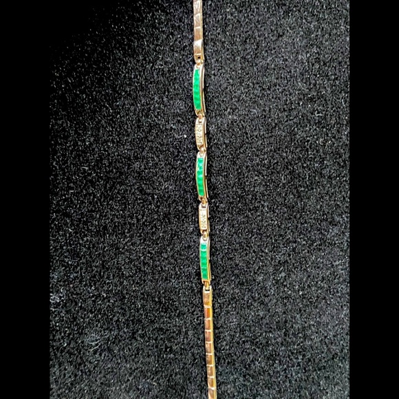 14K Pure White Gold Emeralds Diamonds Bracelet - Picture 1 of 7